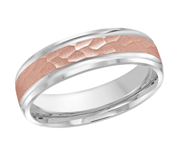 JONC EN OR AVEC FINI MARTELÉ AU CENTRE - ML FT082/6WP2 - MALO JONC EN OR AVEC FINI MARTELÉ AU CENTRE - ML FT082/6WP2 - MALO