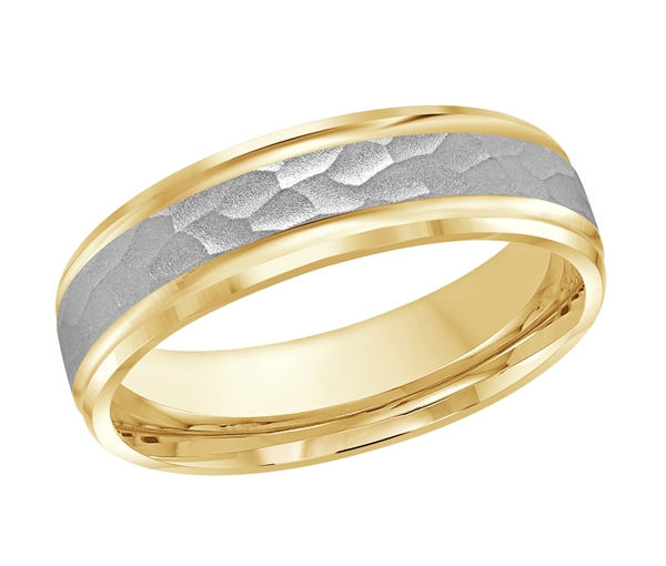 JONC EN OR AVEC FINI MARTELÉ AU CENTRE - ML FT082/6YW2 - MALO JONC EN OR AVEC FINI MARTELÉ AU CENTRE - ML FT082/6YW2 - MALO