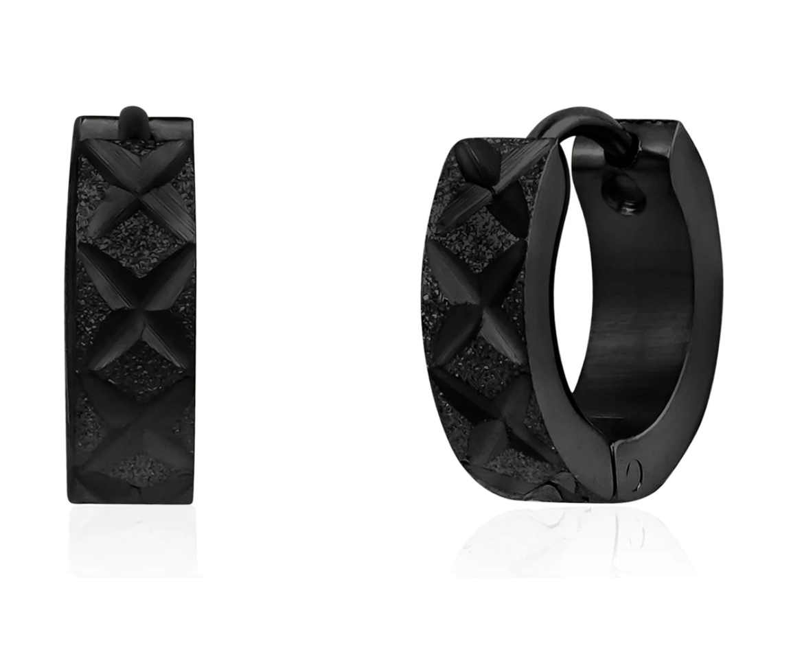 BOUCLES HUGGIES EN ACIER TAILLÉES DIAMANTS AU DESIGN EN X - AZ SSE186BK - AREZZO BOUCLES HUGGIES EN ACIER TAILLÉES DIAMANTS AU DESIGN EN X - AZ SSE186BK - AREZZO