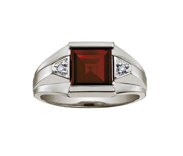 BAGUE EN OR SERTIE D'UN GRENAT ET DE DIAMANTS - CR DD2612W - BIJOUX CANADIEN BAGUE EN OR SERTIE D'UN GRENAT ET DE DIAMANTS - CR DD2612W - BIJOUX CANADIEN