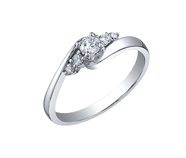 BAGUE DAME STYLE TRINITÉ EN OR 10K BLANC SERTIE DE DIAMANTS - CR DD8093W25 - BIJOUX CANADIEN BAGUE DAME STYLE TRINITÉ EN OR 10K BLANC SERTIE DE DIAMANTS - CR DD8093W25 - BIJOUX CANADIEN