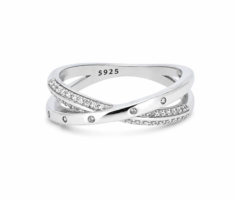 BAGUE CROISÉE EN ARGENT RHODIÉ AVEC CZ BAGUE CROISÉE EN ARGENT RHODIÉ AVEC CZ