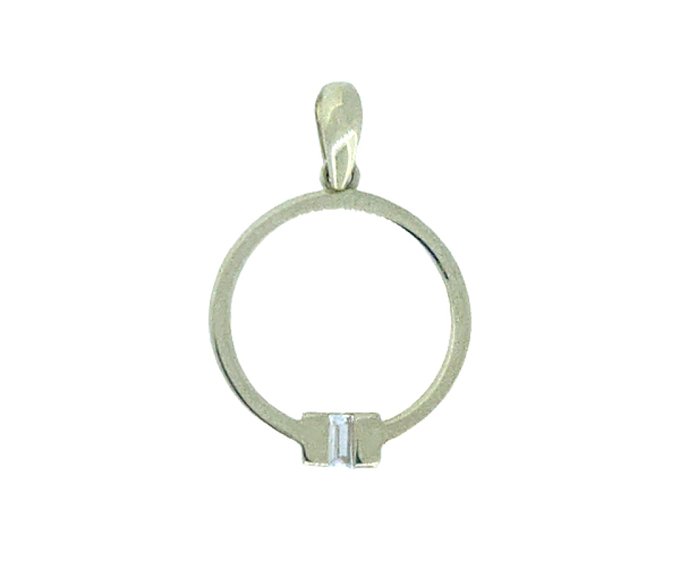 PENDENTIF CERCLE AJOURÉ EN OR JAUNE SERTI D'UN CUBIQUE ZIRCONIA BAGUETTE PENDENTIF CERCLE AJOURÉ EN OR JAUNE SERTI D'UN CUBIQUE ZIRCONIA BAGUETTE