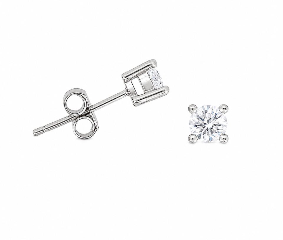 BOUCLES AVEC PIERRES DE NAISSANCE VARIÉES BOUCLES AVEC PIERRES DE NAISSANCE VARIÉES