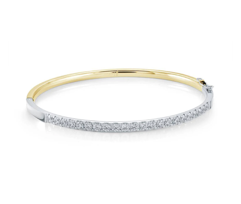 BRACELET BANGLE AVEC CUBIQUES BRACELET BANGLE AVEC CUBIQUES