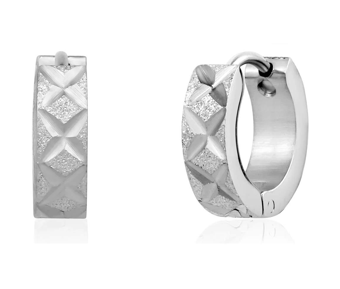 BOUCLES HUGGIES EN ACIER TAILLÉES DIAMANTS AU DESIGN EN X - AZ SSE186W - AREZZO