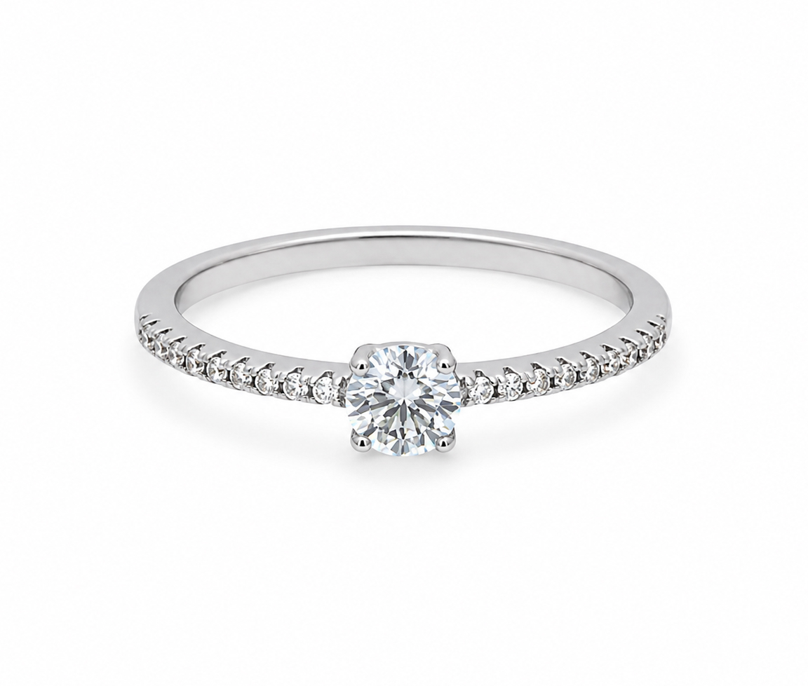 BAGUE EN ARGENT RHODIÉ AVEC MOISSANITES - SC SR0720501 - BIJOUX D'IMPORTATION