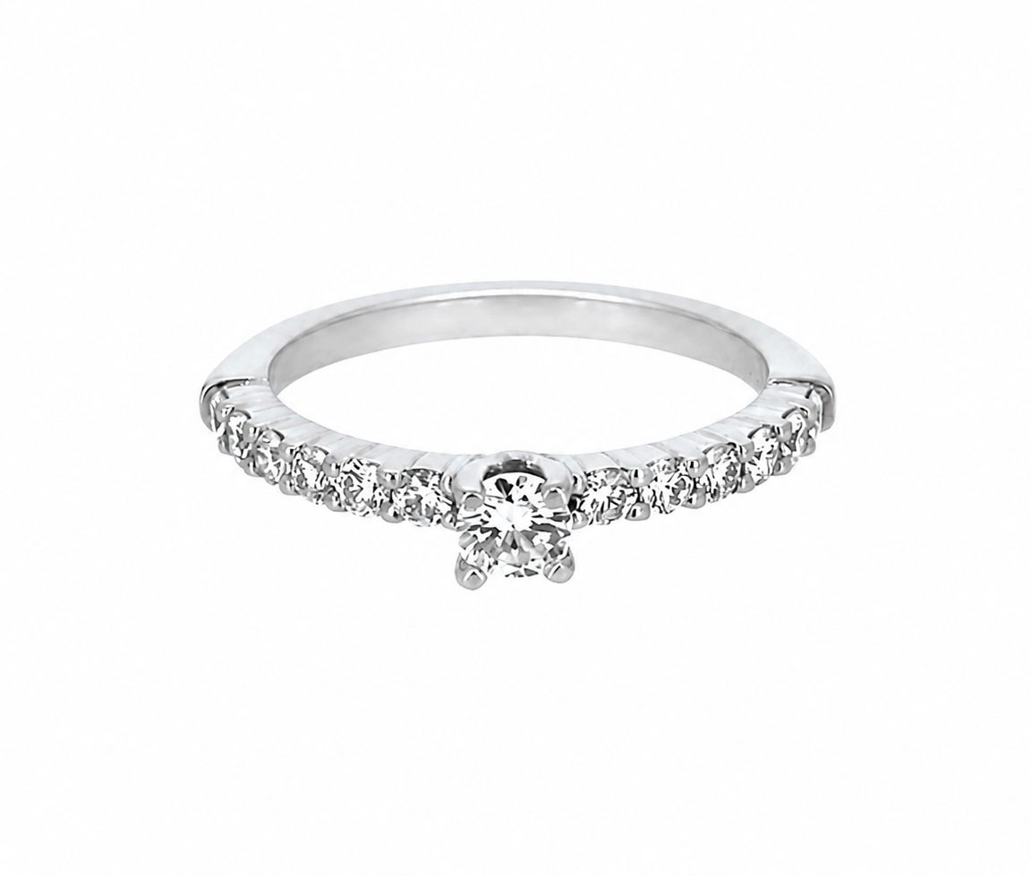 BAGUE EN OR BLANC SERTIE DE DIAMANTS - R 118003W025 - BIJOUTERIE SUISSE INC.