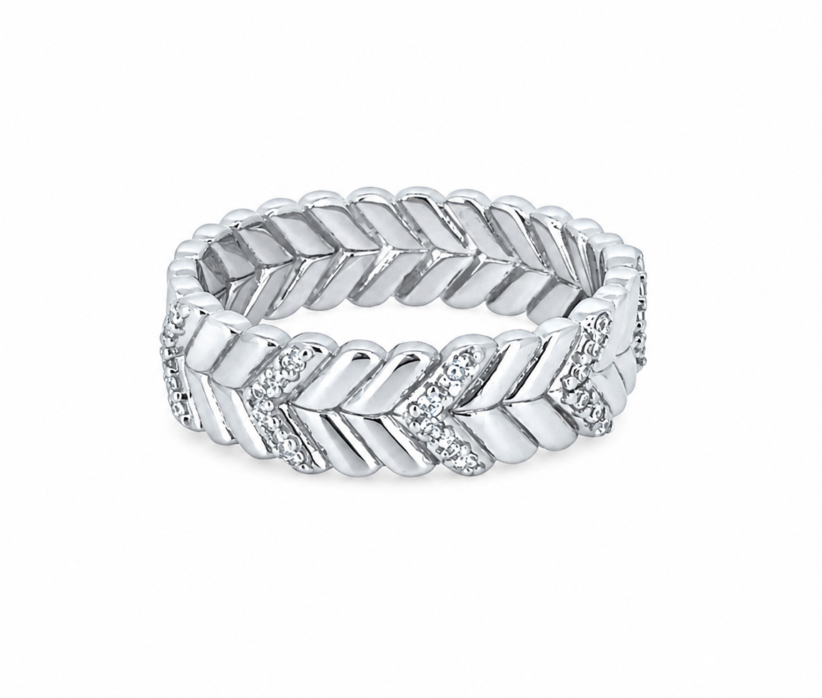 BAGUE EN ARGENT RHODIÉ À MOTIF EN V AVEC CZ - SC R03431 - BIJOUX D'IMPORTATION