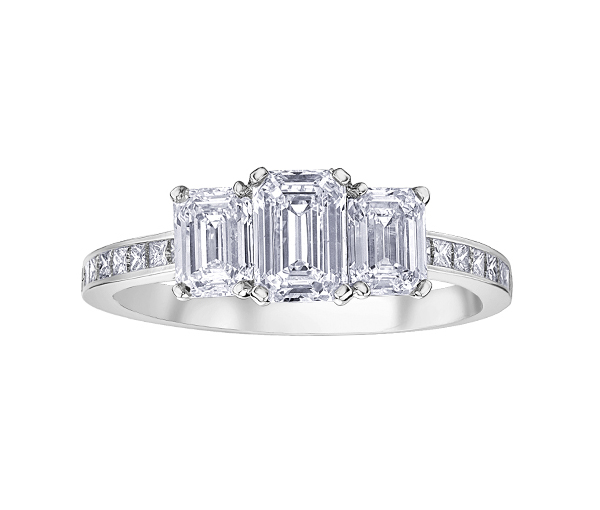 BAGUE STYLE TRINITÉ EN PLATINE SERTIE DE DIAMANTS - CR 31008W/180 - BIJOUX CANADIEN